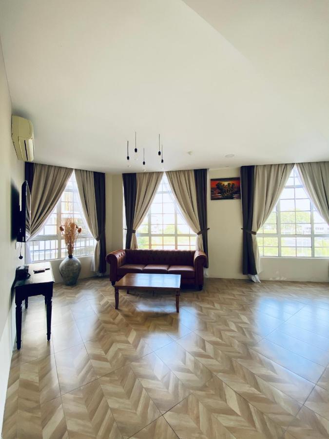 Z Hotel Малакка Экстерьер фото