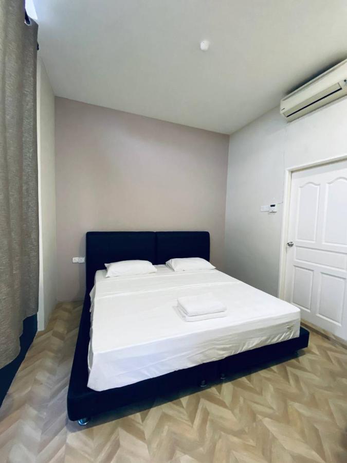 Z Hotel Малакка Экстерьер фото
