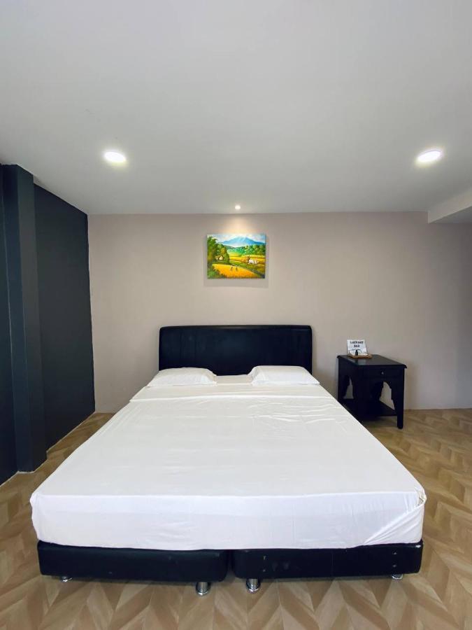 Z Hotel Малакка Экстерьер фото