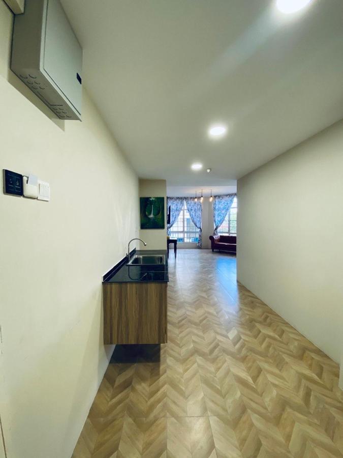 Z Hotel Малакка Экстерьер фото